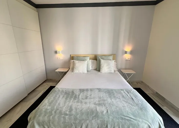 Jardines Del Puerto Apartment For Up To 6, Totally Refurbished 2025, Gardens, Pools, Garage, Wifi