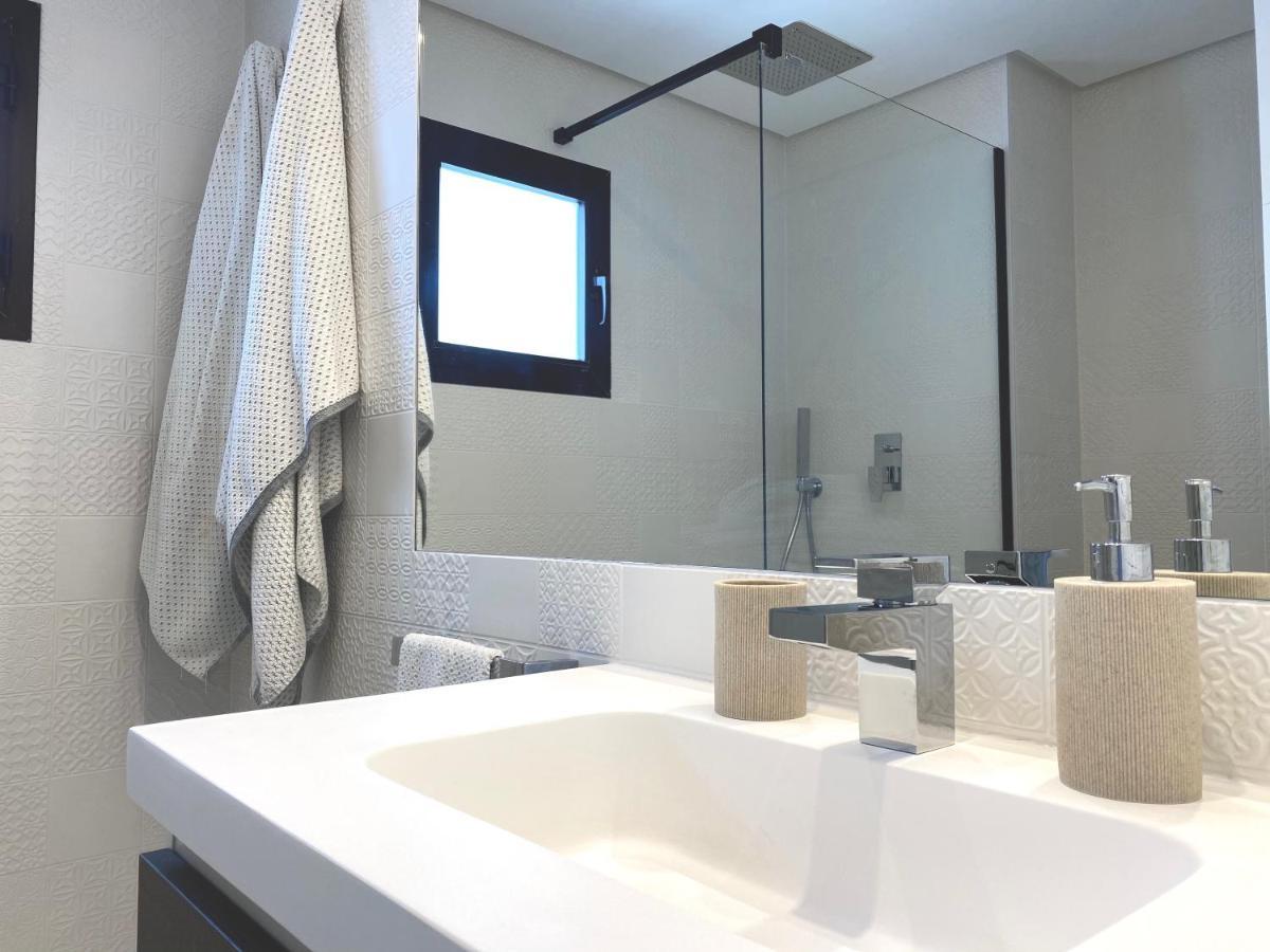 Jardines Del Puerto For Up To 6, Totally Refurbished 2025, Gardens, Pools, Garage, Wifi Appartamento *