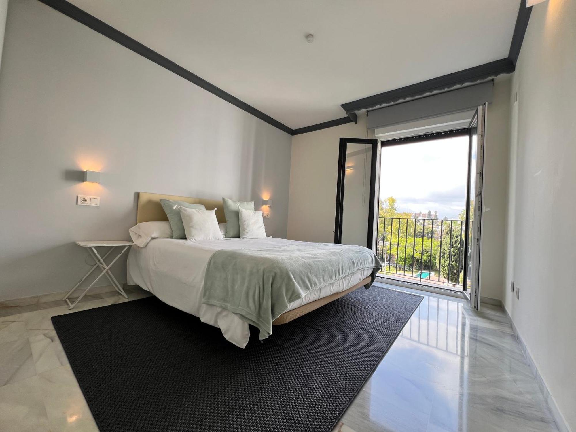 Jardines Del Puerto For Up To 6, Totally Refurbished 2025, Gardens, Pools, Garage, Wifi Apartment *