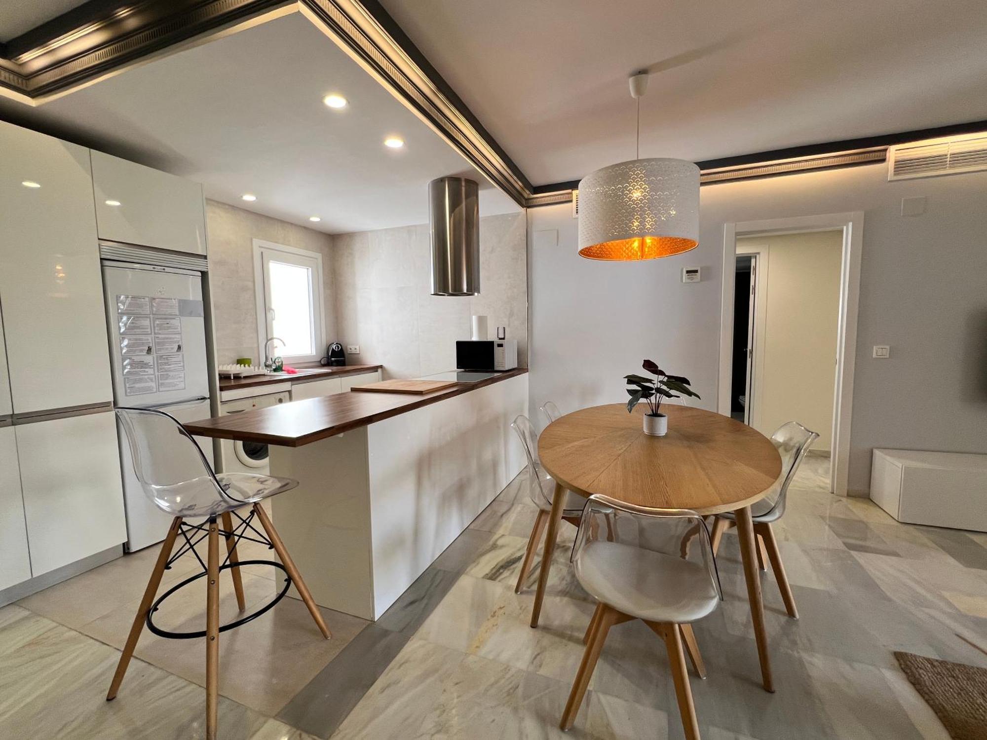 Jardines Del Puerto For Up To 6, Totally Refurbished 2025, Gardens, Pools, Garage, Wifi * Marbella
