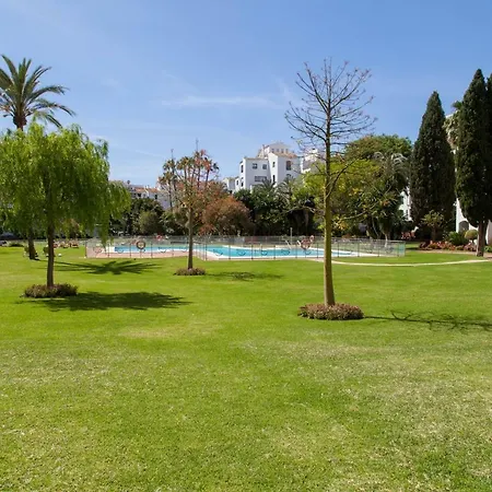 Jardines Del Puerto Apartment For Up To 6, Totally Refurbished 2025, Gardens, Pools, Garage, Wifi Marbella Exterior photo